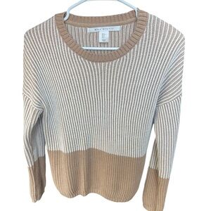 Women’s Max Studio Sweater Tan/White